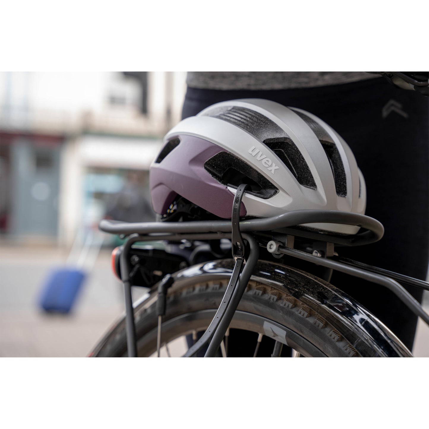 Hiplok Z-lok locking helmet to bike