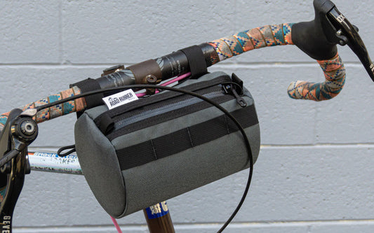 Road Runner Burrito Supreme - Handlebar Bag: 2.6L in Grey