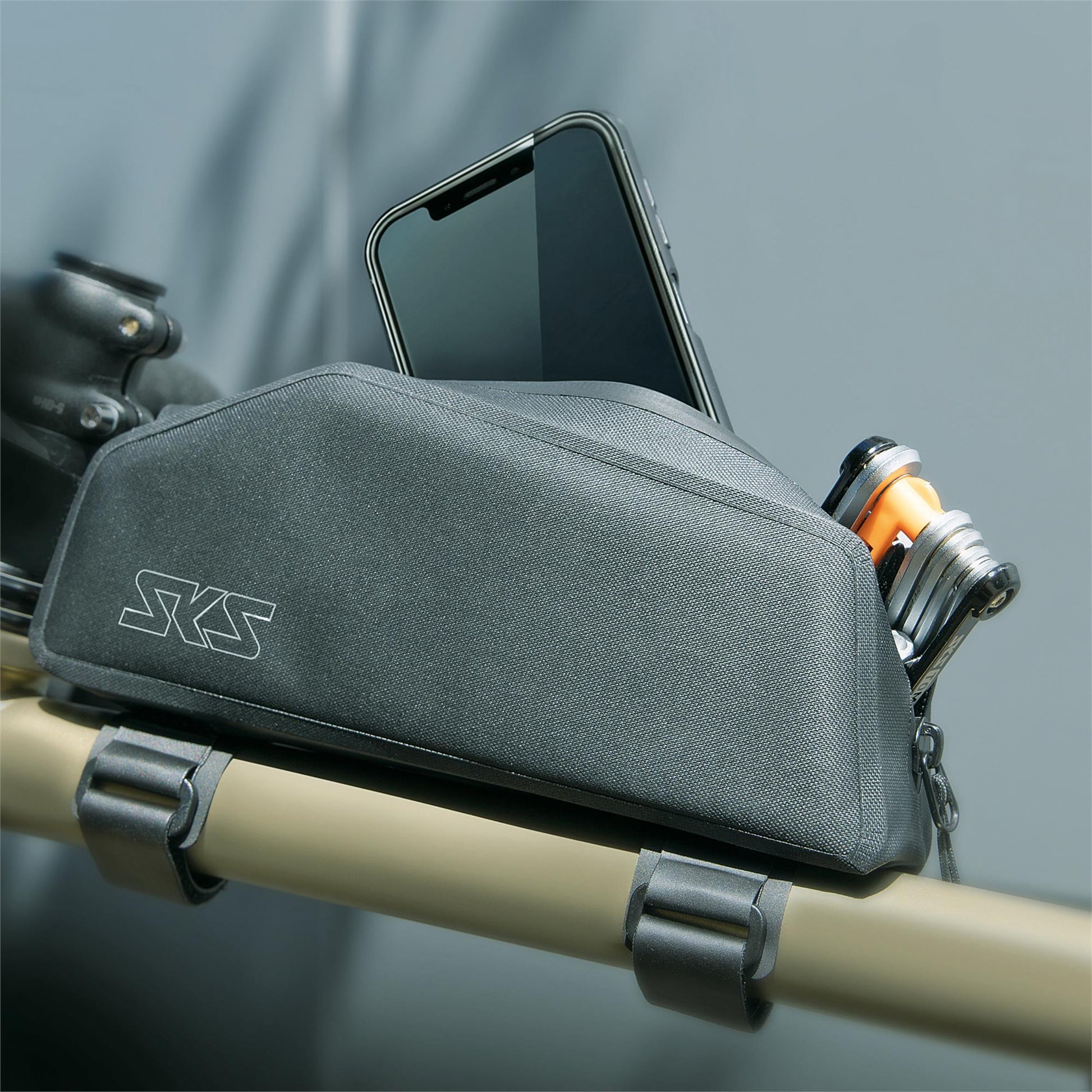 bikepacking storage bag top tube close up